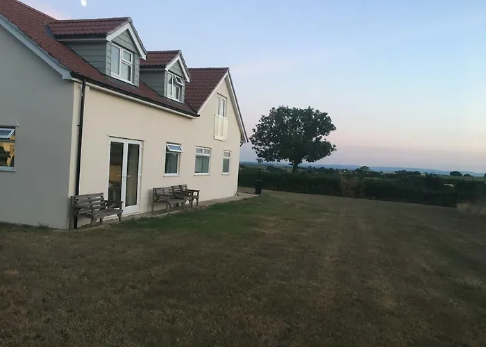 The Annex, Fruit And Honey Farm